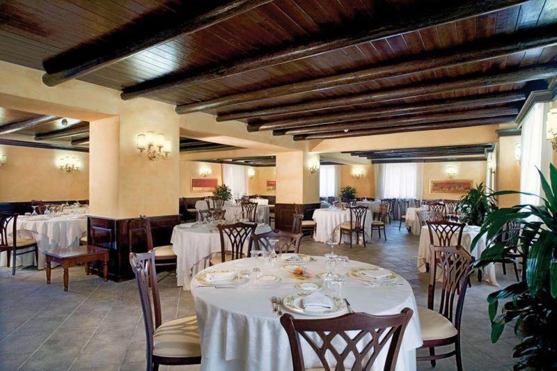 Hotel Palazzo Marzano Бриатико Екстериор снимка